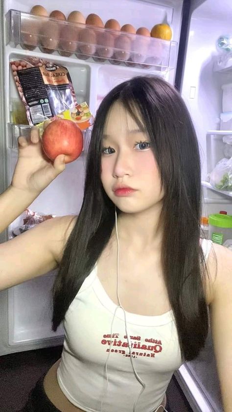 她比星光璀璨短劇免費觀看