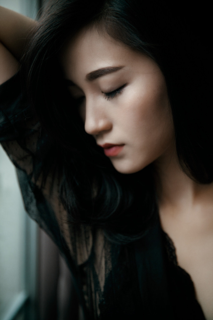 夜幕下的黃色幽靈免費(fèi)觀看