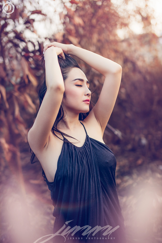 俄羅斯大蔭蒂女人毛茸茸劇情介紹