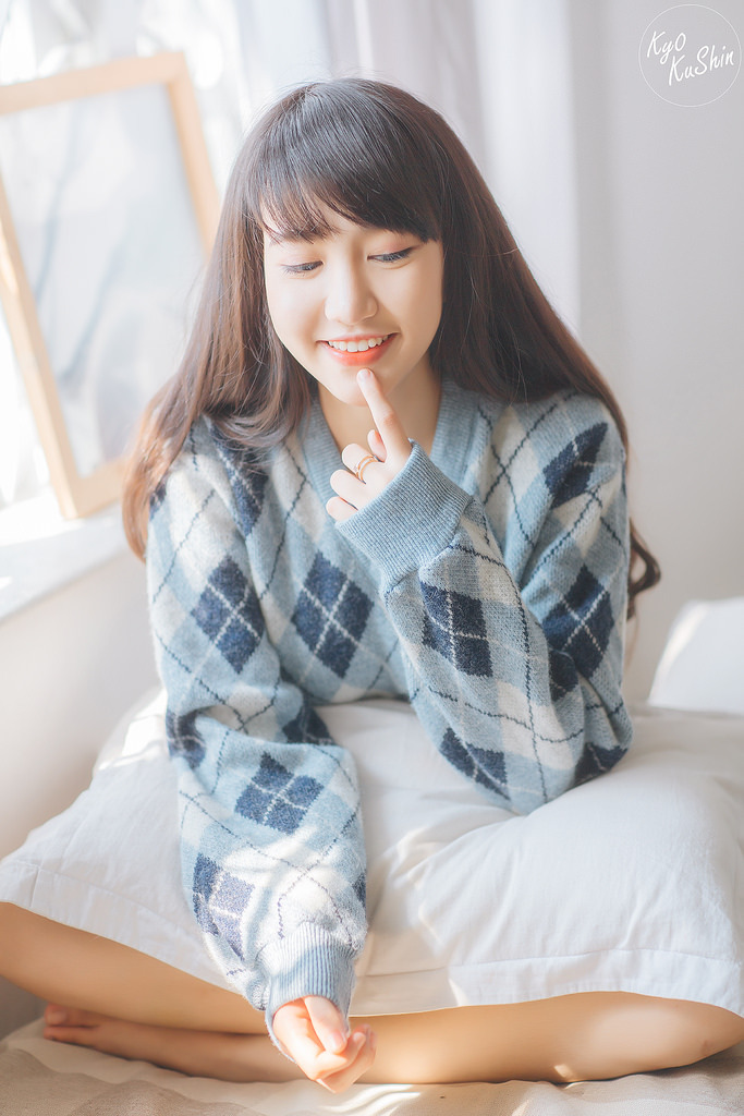 小妖精跪趴濃精灌白濁h