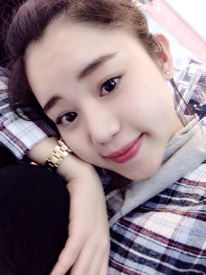ktv包房男女激情裸乳