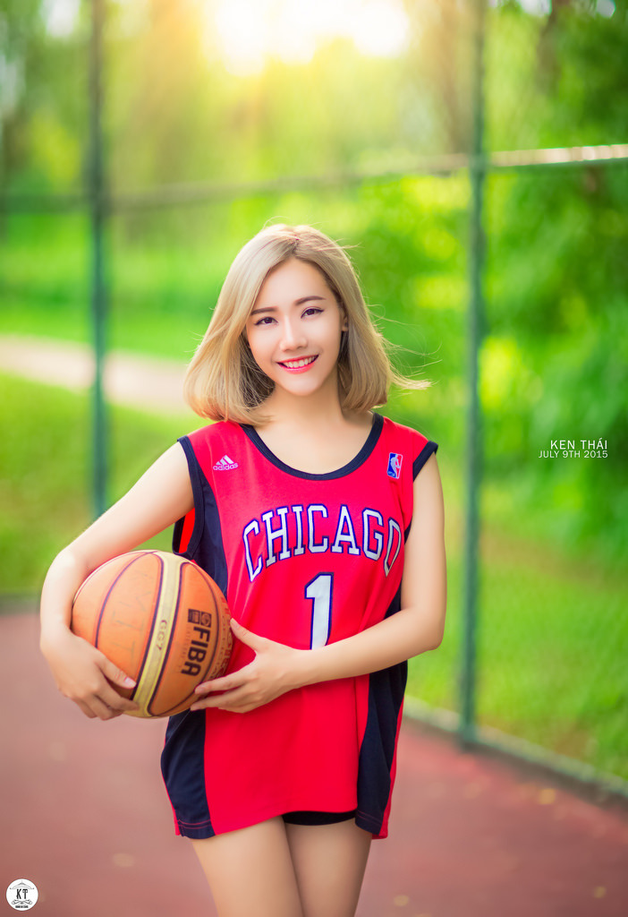 《年輕的女仆》在線觀看