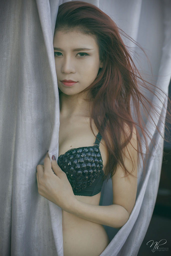 人偶?jí)嬋霅?ài)河