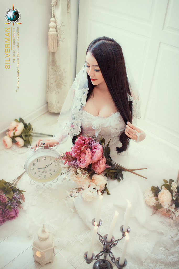脫女學(xué)生小內(nèi)內(nèi)摸出水動態(tài)圖