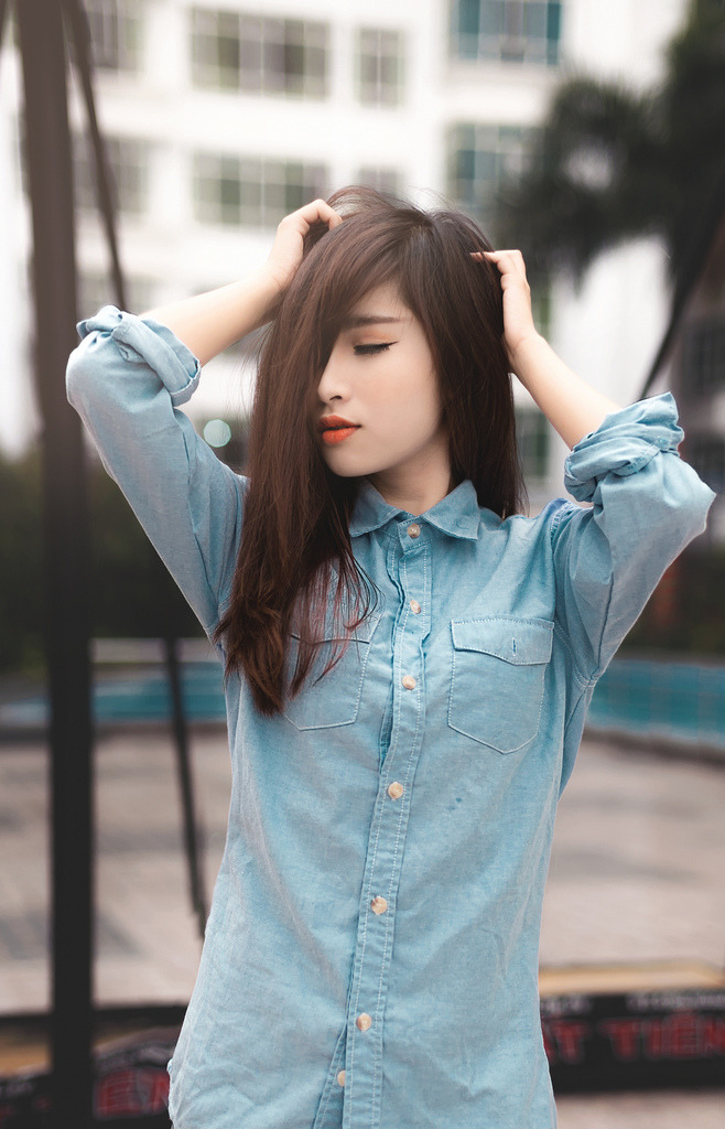 豐滿女老板和我bd高清