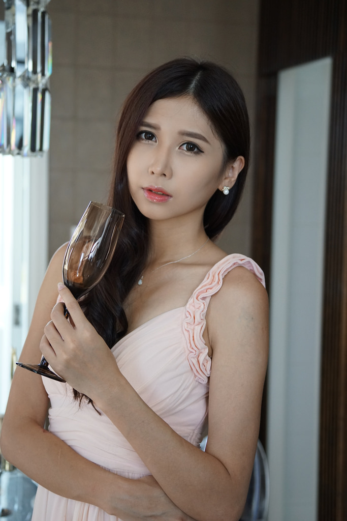 韓國穿絲襪的三級
