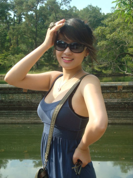 miad—711緊身裙女教師